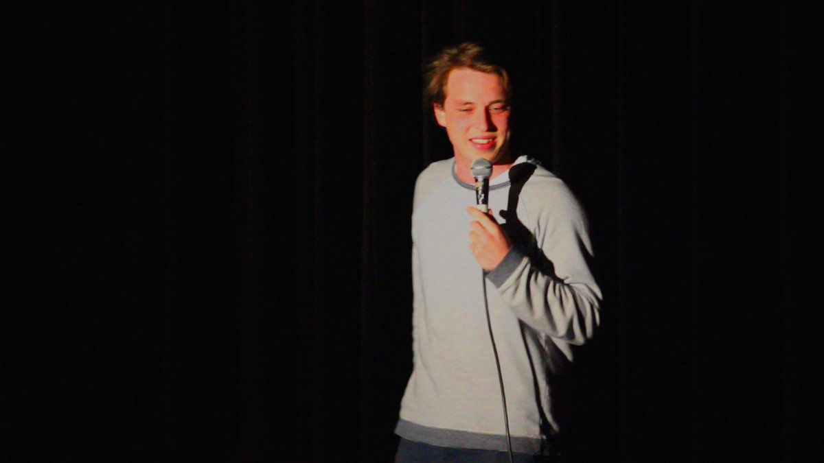 rollaboutcomedy's tweet image. An intimate evening with the close knit community of #Murwillumbah #Murbah community! Next show is at #Nimbin Arts School 6:30pm!