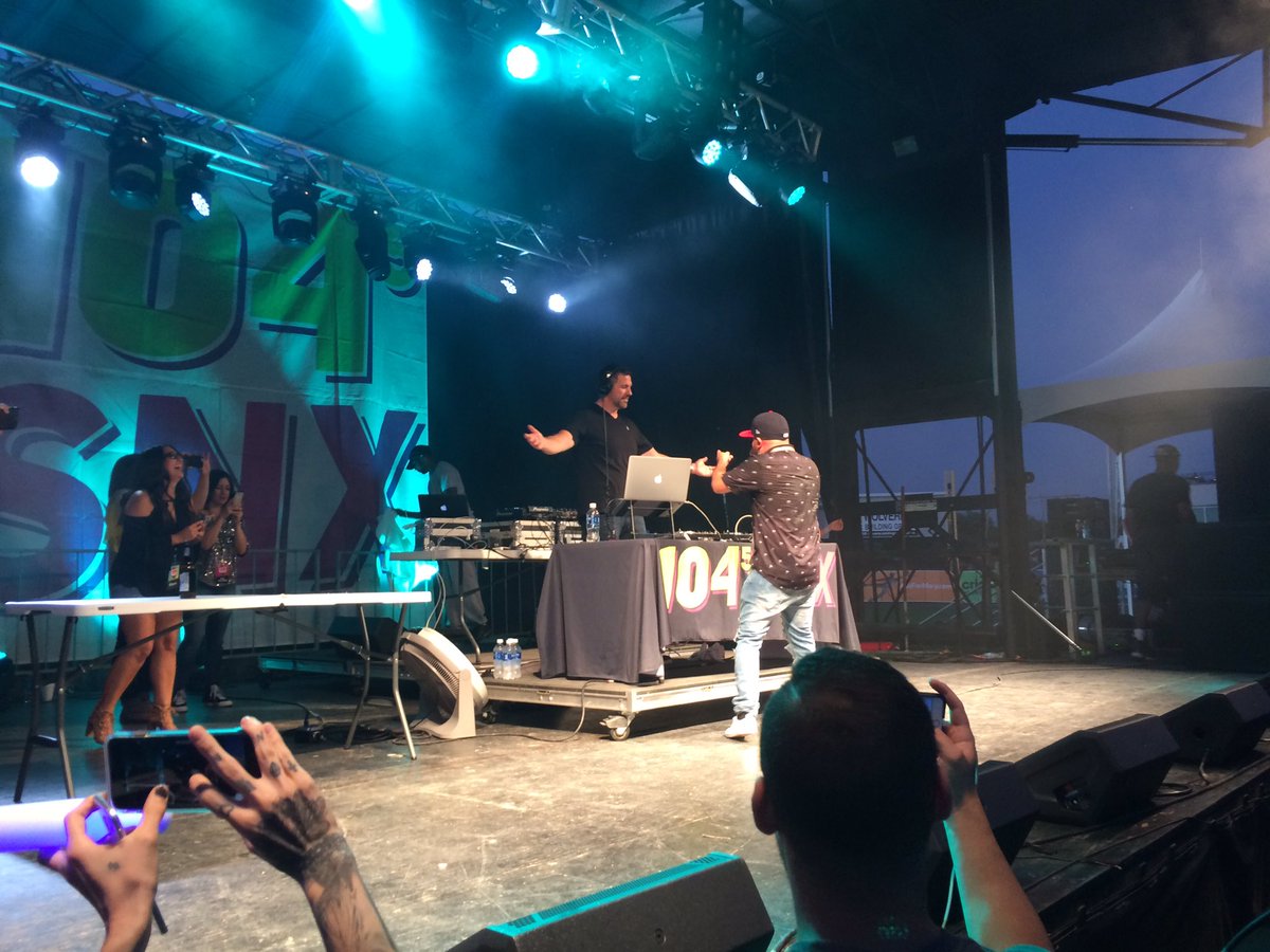 1045SNX's tweet photo. DJ @MojoInTheMorn is trying as hard as he can. 😂😂 #SNXPIP https://t.co/5mWjsOqzPs