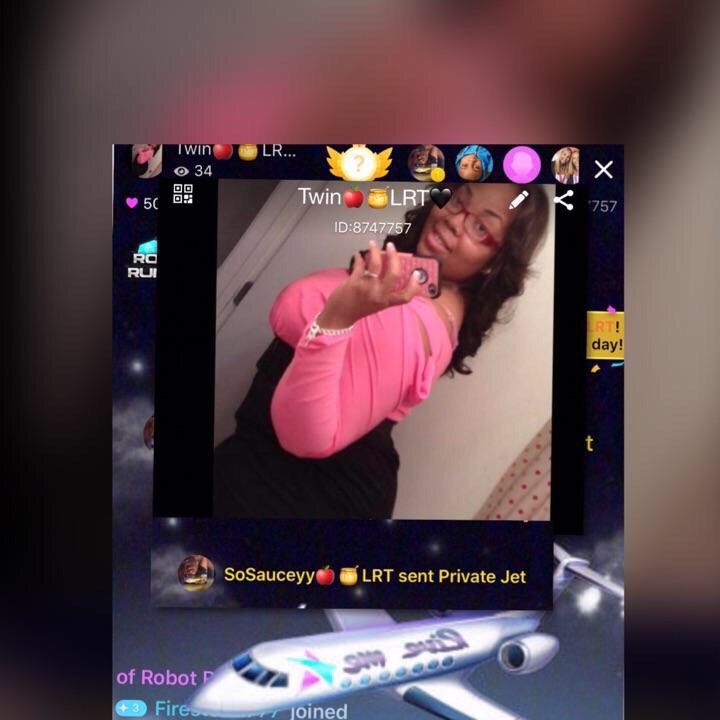 MariGurl32's tweet photo. #TwinsWorld #PositiveVibesOnly #LRTFam#Liveme 💋TwinLRT🍎🍯: https://t.co/ySD0eSXujh https://t.co/aX0bwkFlz8