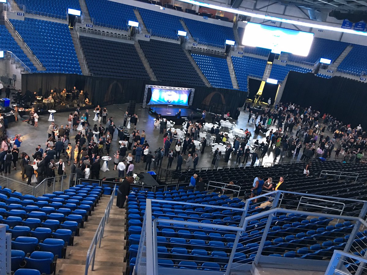 STLTabitha's tweet photo. Still excited about #GameChangersSTL Thank you to all of our @STLRegChamber sponsors and investors for making this event a success! #STL https://t.co/DD2fw6BRGu