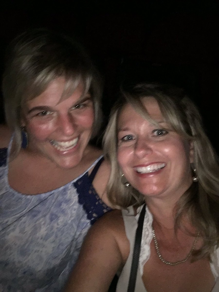 texcahill's tweet photo. ❤️❤️Ed Sheeran tonight!! ❤️❤️ https://t.co/YOUHUl39NG