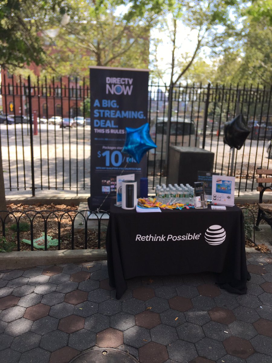 mcotto8845's tweet photo. Table day/WINLOCAL at the ANNUAL #LESFESTIVAL with boys4life! Thank you guys! Stickball was great!@sjesnes 
#oneNYNJ#dabwithragab
#strongER https://t.co/iJr8gK4fJy