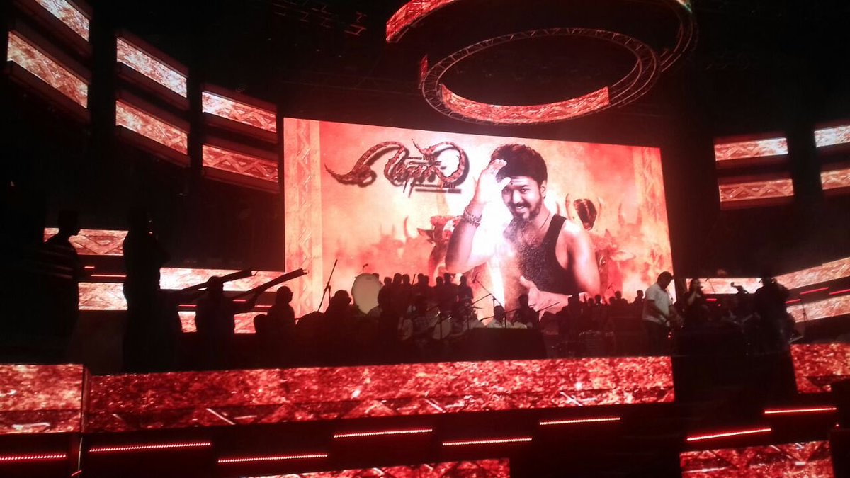 nirushanth5's tweet image. Rehearsal times #Mersal on stage #MersalMusicLive