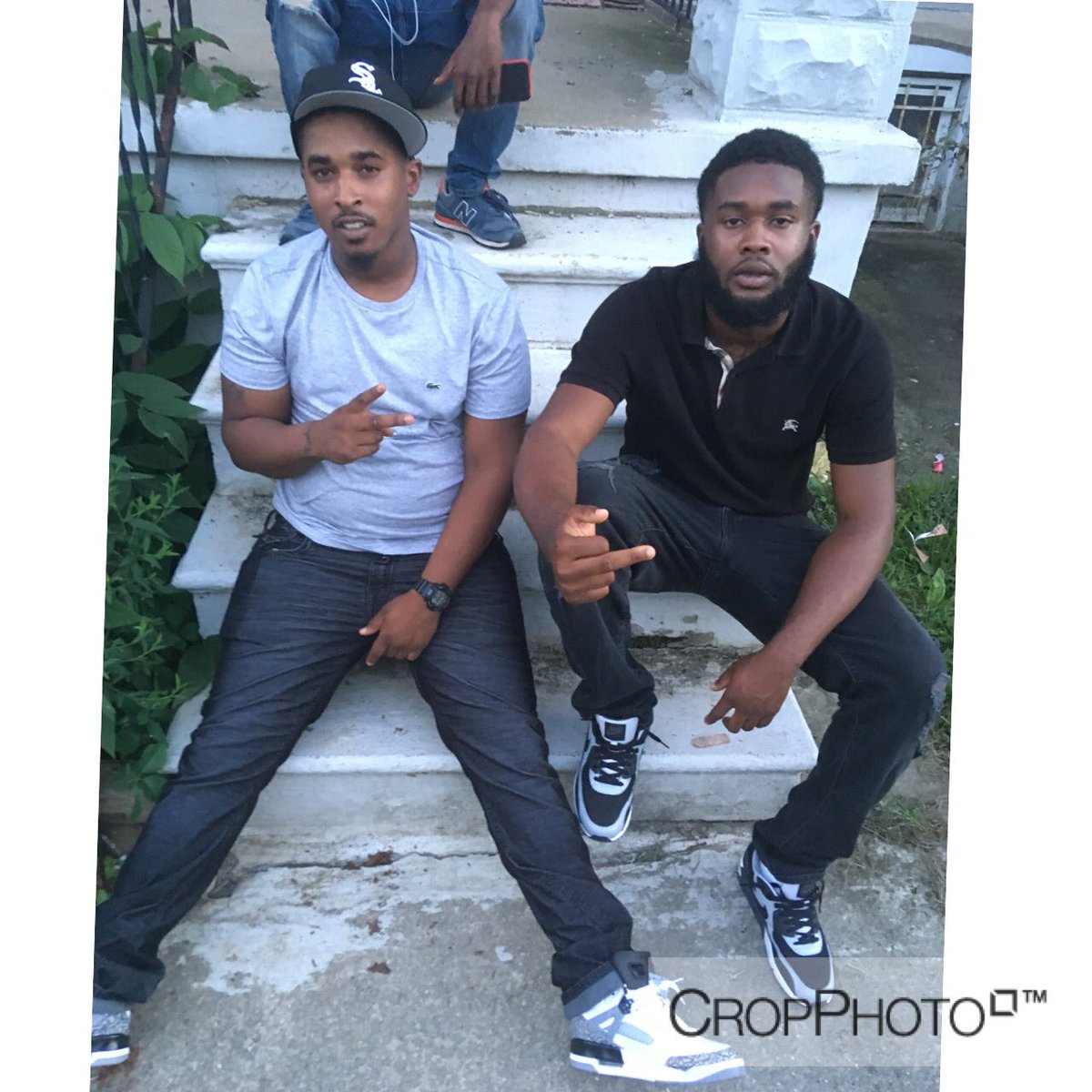 __jbunny06's tweet photo. We Gotta Live A Little ✨ , Cuz Niggas Dying A lot ❗️ #RestUpQ🐶💔 #FreeDaReal 🔓 https://t.co/1EPEL3WkF8