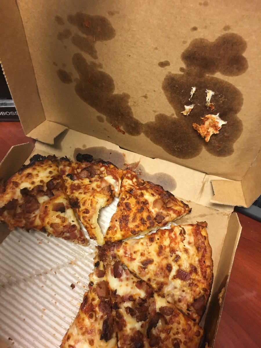 Ladymyra410's tweet photo. @dominos Really ruined my night with this crappy pizza!!! I waited almost a hour and then it showed up like this. Did I mention I'm prego? https://t.co/t2joT04Vrv