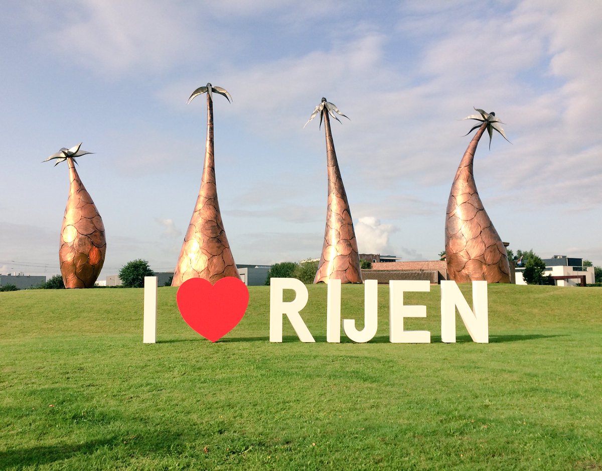 Amsterdam heeft ze. New York heeft ze. En Rijen nu ook!!!! #Rijen #Gilzerijen #trots #love