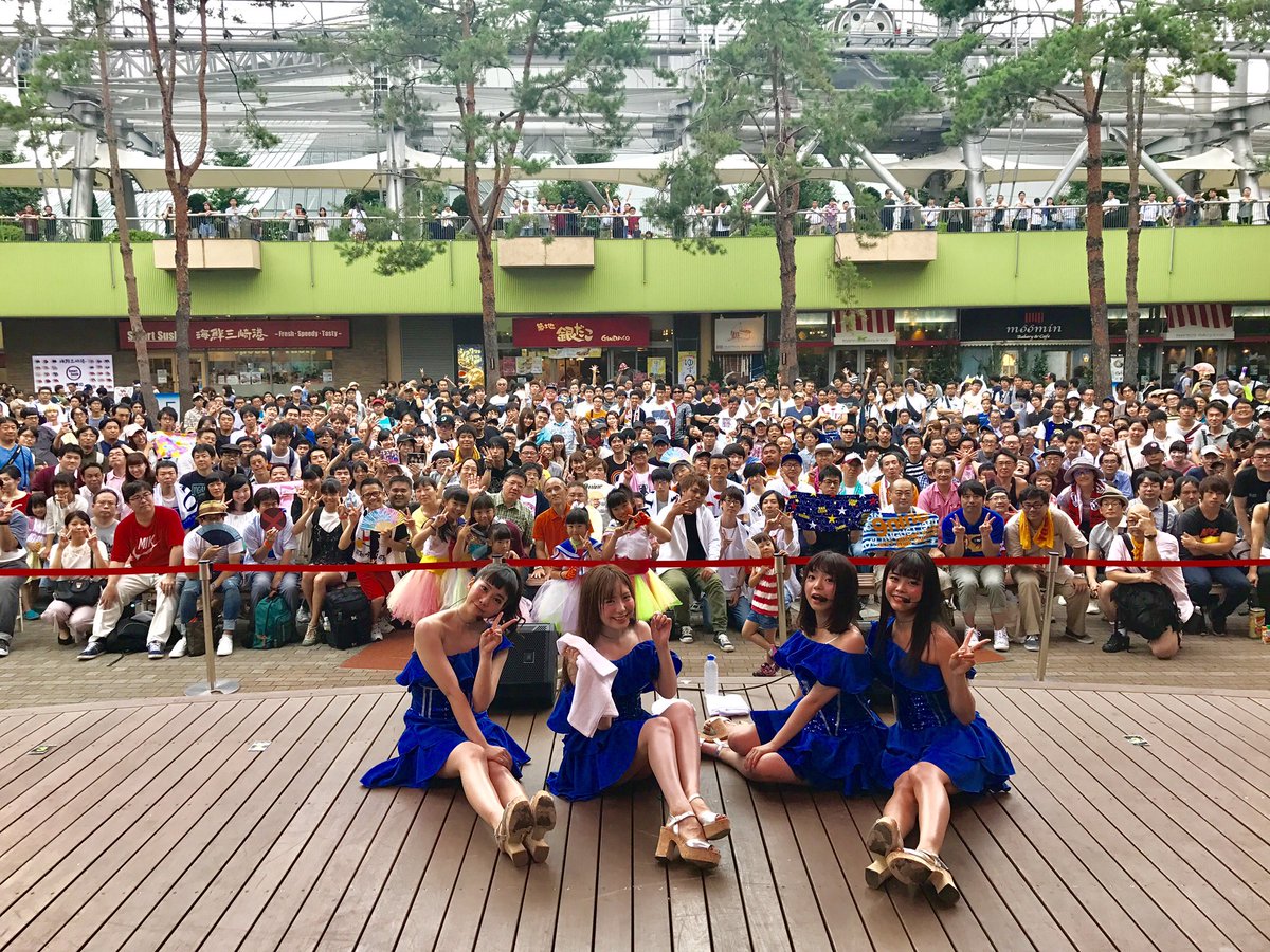 lespros_9nine's tweet photo. 「SunSunSunrise」リリースイベント@ラクーアガーデン
リリイベ最終日でした😭
暑い中お越し頂いたみなさんありがとうございました🙏
今日はお子様もたくさん来てもらえて嬉しかったです‼️
このあとは、サマソニ頑張って来ます😳💓
応援よろしくお願いします🙏
#9nine https://t.co/uh4o3i6OFL