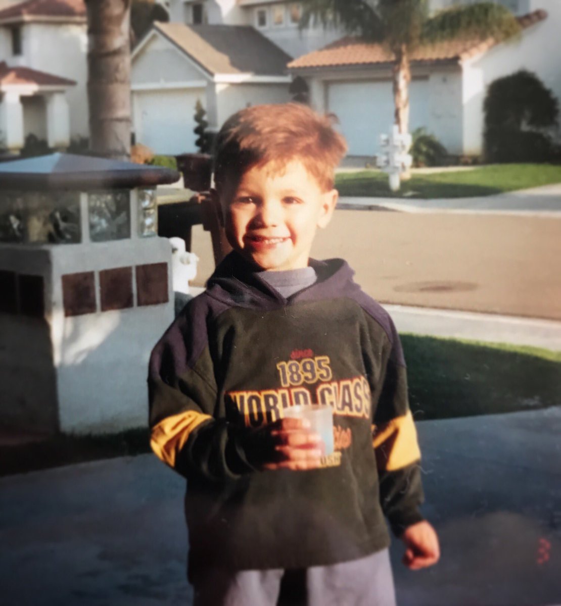 Can I go back to when I was this cute..