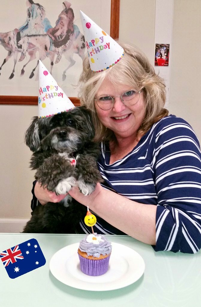  Dear Bert, please pass this on to your dad: HAPPY BIRTHDAY David Walliams! You\re well loved! 
