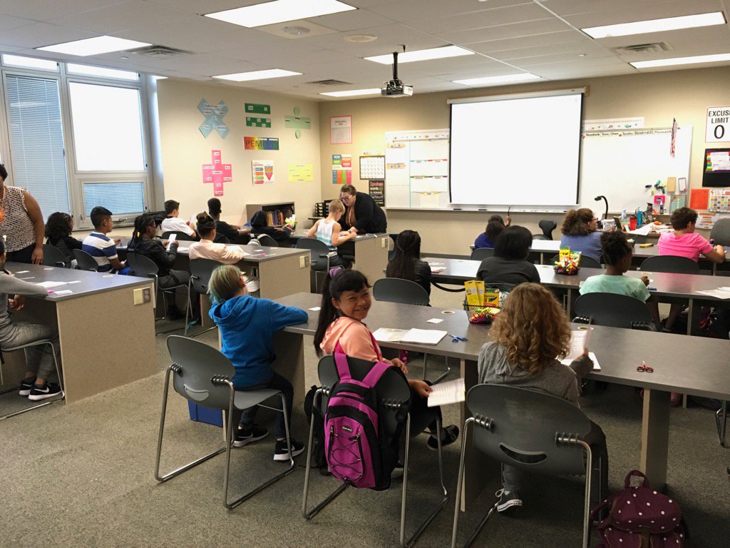 OPS_KingScience's tweet photo. Mrs.Guruvaiya, 6A Math. Welcome back from Kenya. #notmissingabeat #engaging https://t.co/thxZtrqaDK