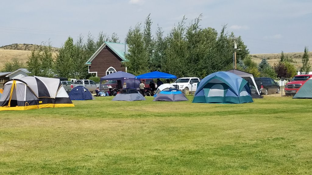 AngelaCDJ's tweet photo. In the #Eclipse2017 path, camp ready, plans set, let's do some #EclipseBallooning! #MTspacegrant https://t.co/xoZIZfepDI