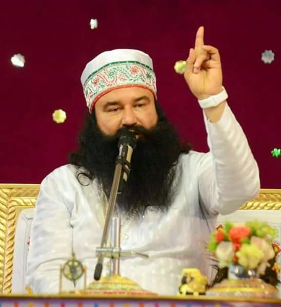 tilak_insan's tweet photo. @Gurmeetramrahim "प्रभु के नाम में है शक्ति,पर मिलती उसी को है,जो करता सच्चे दिल से भक्ति :- पूज्य गुरूजी" #SpiritualAwakeningSession https://t.co/5Auje68yr9