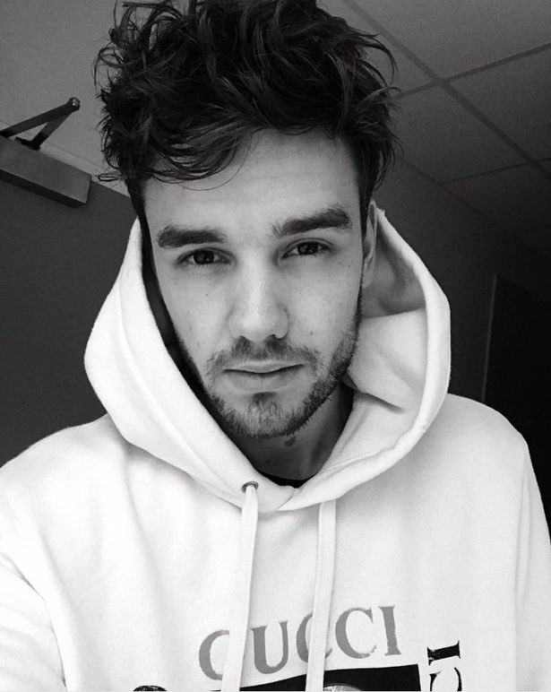 1ditsyou's tweet photo. @LiamPayne you have bewitched me, body and soul, and i love, i love, i love you. https://t.co/p78E2OVdfX