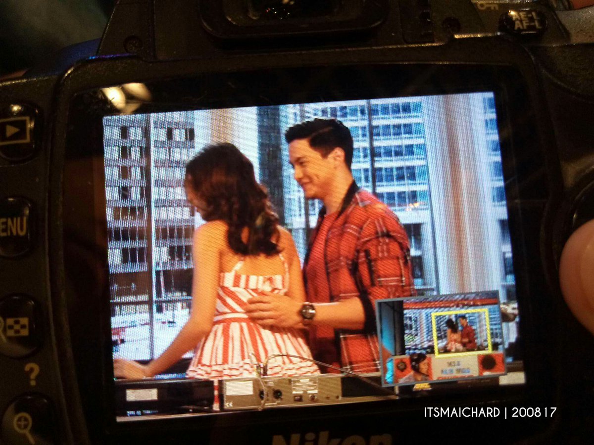 itsjayfaulks's tweet photo. After 1636462727333716 years! Cheret. Yay bibis! 😭😍  

@rosellmaine 
#ALDUBMasPinasaya https://t.co/DYFUs0kfx9