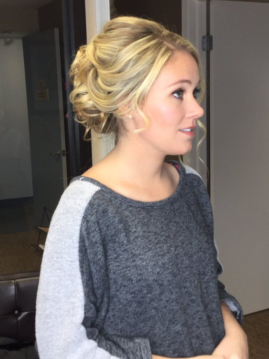BellaAngelBride's tweet photo. Some of our gorgeous Bella Angel bridal hairstyles. #phillyhair #phillymakeup #bestofphillyhair #BellaAngelBrides https://t.co/zCCnJEexxh