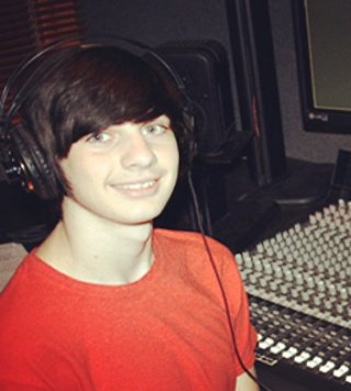 Impution's tweet photo. It's cool to be on the radio. I know my dad's proud of me right now. https://t.co/40GZ2dBB4M