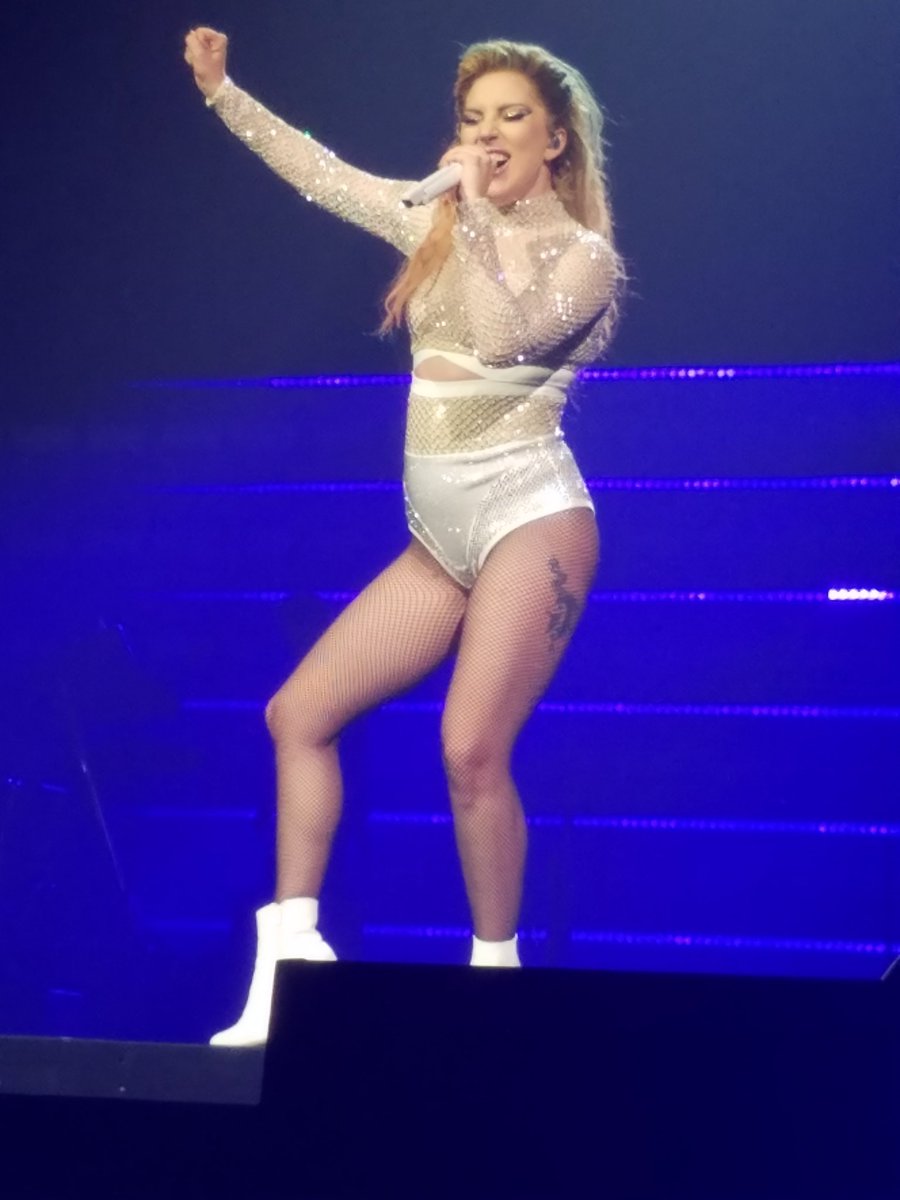 rlbrock22's tweet photo. Thank you so much to @Sweet985 for the Lady Gaga tickets!! I was literally right up front!!! #sweet985 #LadyGaga https://t.co/SHrzmcLqbW