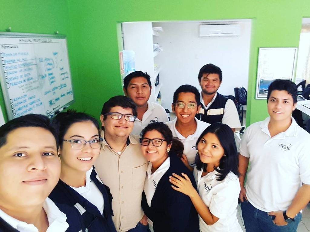 _oscarpacheco's tweet photo. #CILTRA Despedida del próximo colonizador español @luis_fernando_cervera #TEAMPEGASO #faltavasty #liistoo https://t.co/8i8MR4kapH https://t.co/XAhYGFLuXw