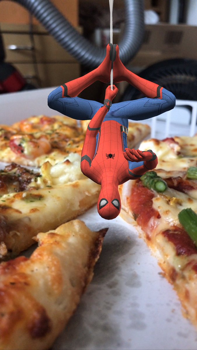 minapon8's tweet photo. ★#飛び出すARスパイダーマン★写真を撮って投稿しよう！⇒https://t.co/KmbnO1U7sh
＼更に！／映画 #スパイダーマン ホームカミング8/11公開記念811円オフクーポンはここからGET！⇒https://t.co/TtGDiB13tk #ピザハット https://t.co/HHgyLxwFu4
