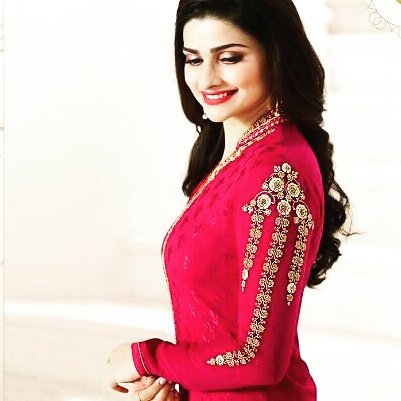aafiya_fabrics's tweet photo. #NewProfilePic https://t.co/M9ZIcqik7v