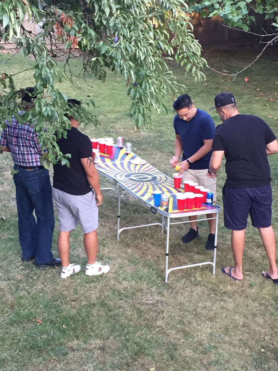 9th annual Fraser Heights team bar b que. Great food, fun,and games. #awesometeam.<a href="/BruceGray_TD/">Bruce Gray</a> @kris_bystrowski @MauroManzi_TD