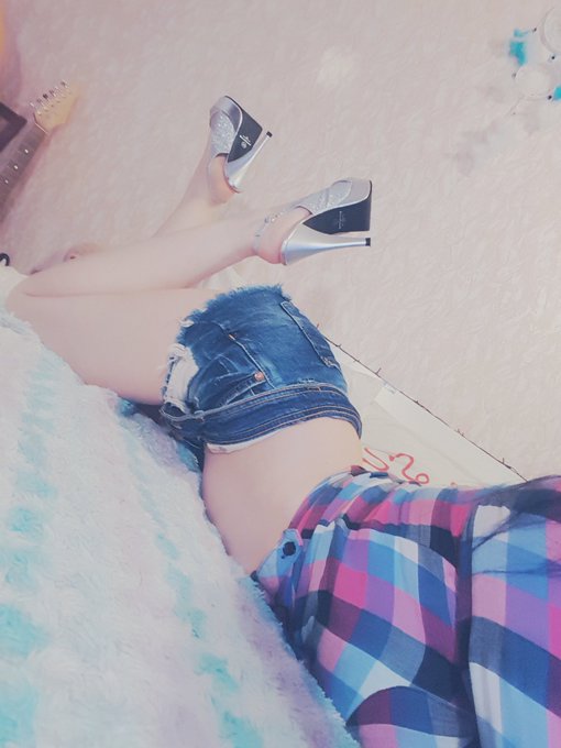 Online now😻💖💋 https://t.co/4Covxq2d3N<a href="/tag/cosplayer"class="tags"><span>#cosplayer</span></a><a href="/tag/cosplay"class="tags"><span>#cosplay</span></a><a href="/tag/uchiha"class="tags"><span>#uchiha</span></a><a href="/tag/borutonarutonext"class="tags"><span>#borutonarutonext</span></a>