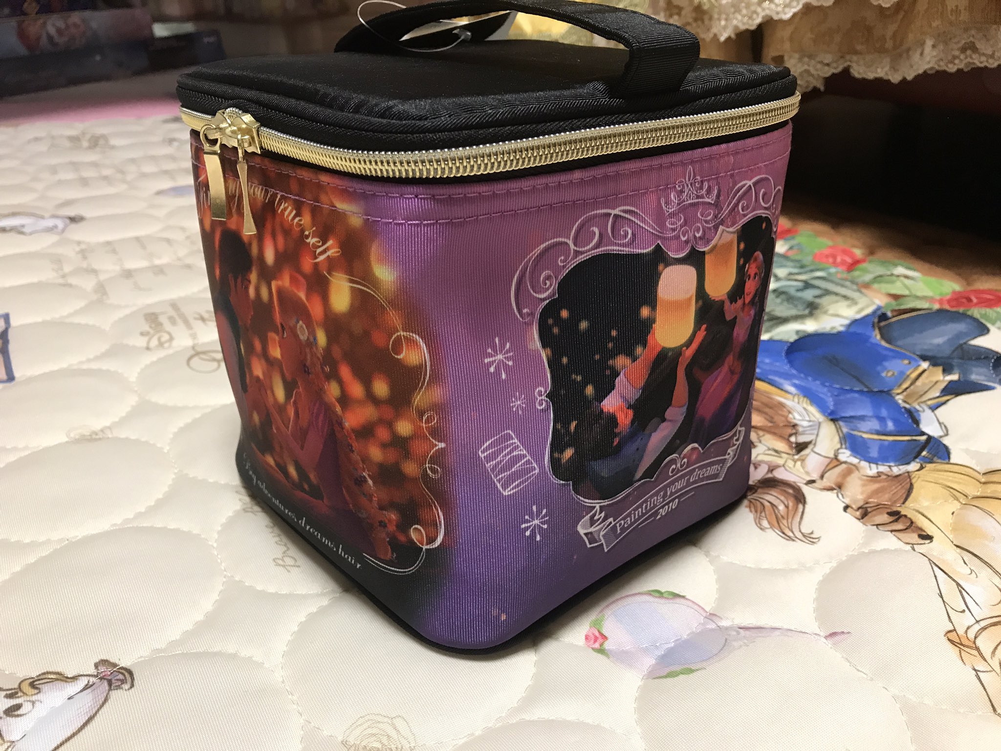 画像 しまむらディズニー ラプンツェルのバニティポーチ 1 500円でこの素晴らしさ T Co C1b7eq5ifd Matomehub まとめハブ