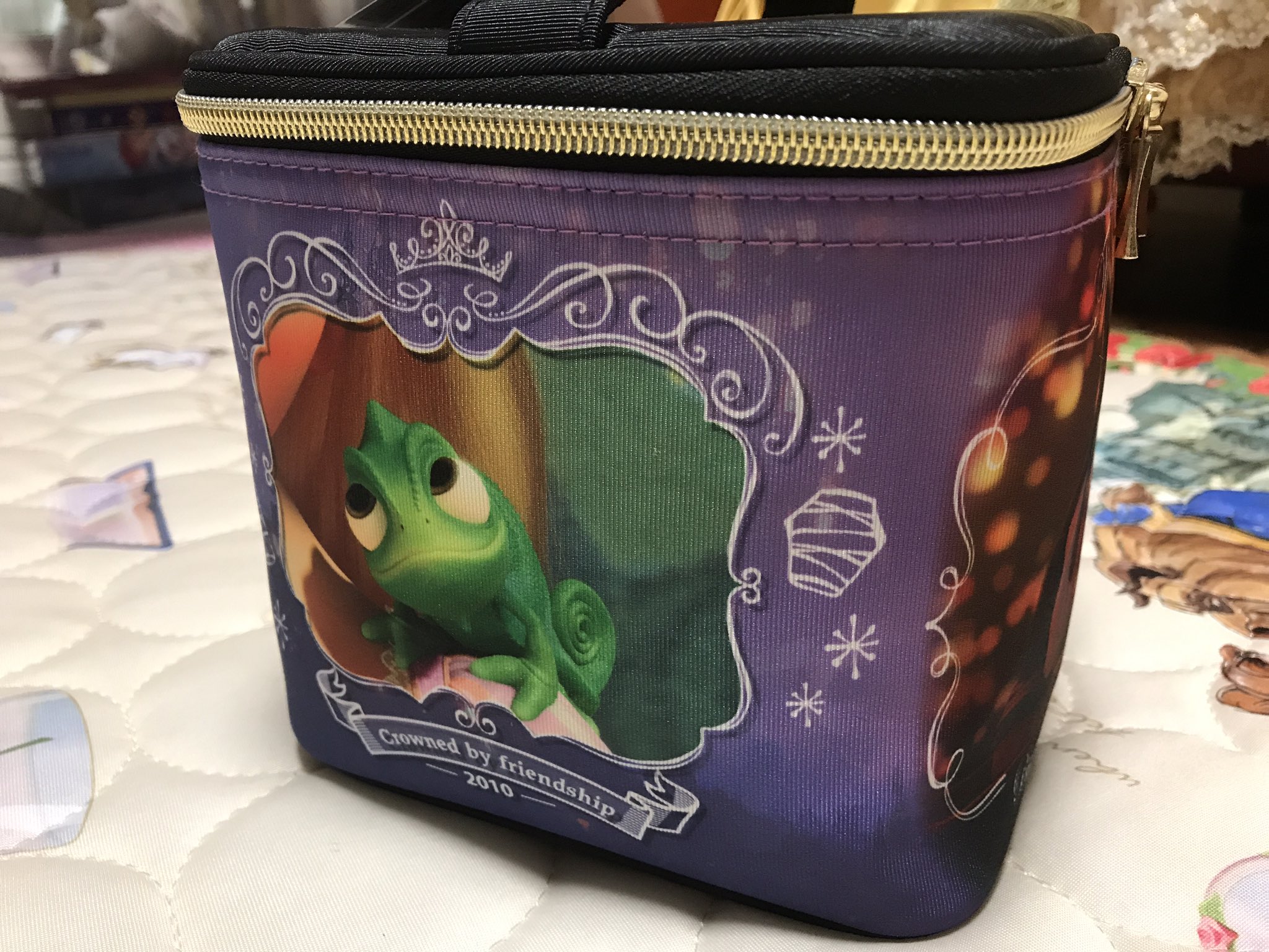 画像 しまむらディズニー ラプンツェルのバニティポーチ 1 500円でこの素晴らしさ T Co C1b7eq5ifd Matomehub まとめハブ