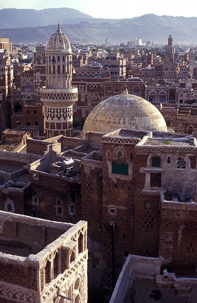 theyementimes's tweet photo. "Buildings That Fill My Eye": An exhibition of architectural heritage of Yemen | Yemen Times https://t.co/9TYAKDNNX3 via @theyementimes https://t.co/jdw2FwWSoj