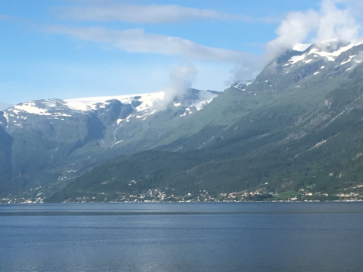 YokmoK (@yokmok) on Twitter photo 