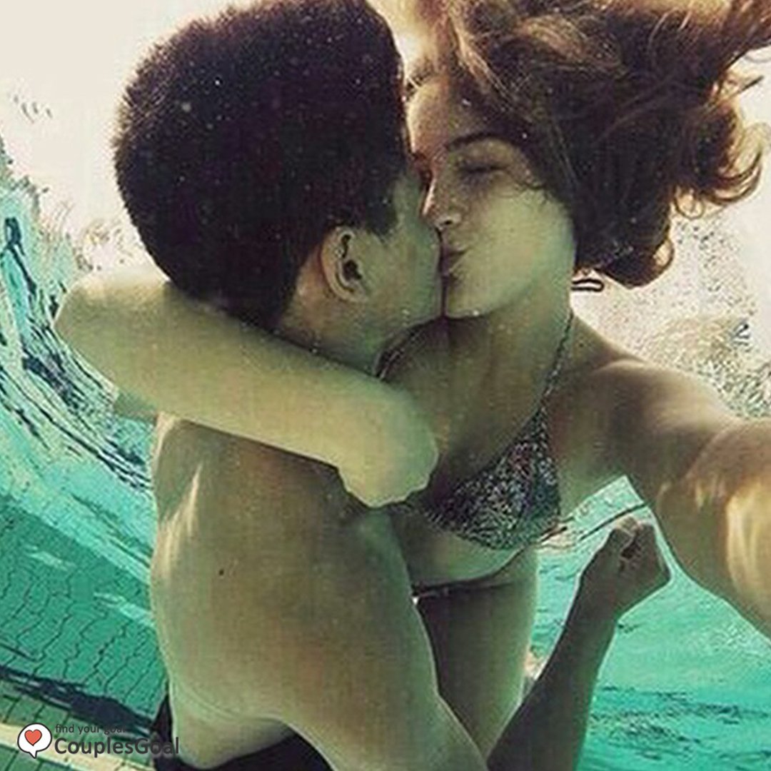 CouplesGoalCom's tweet photo. #Follow #LoveLife #LipLock #Scene #Scenes #SexLife #Position #BAE #Feeling #Feelings #Insta #Instagram #Sarahah #Trending #Twitter #Facebook https://t.co/kfEeNasFOh