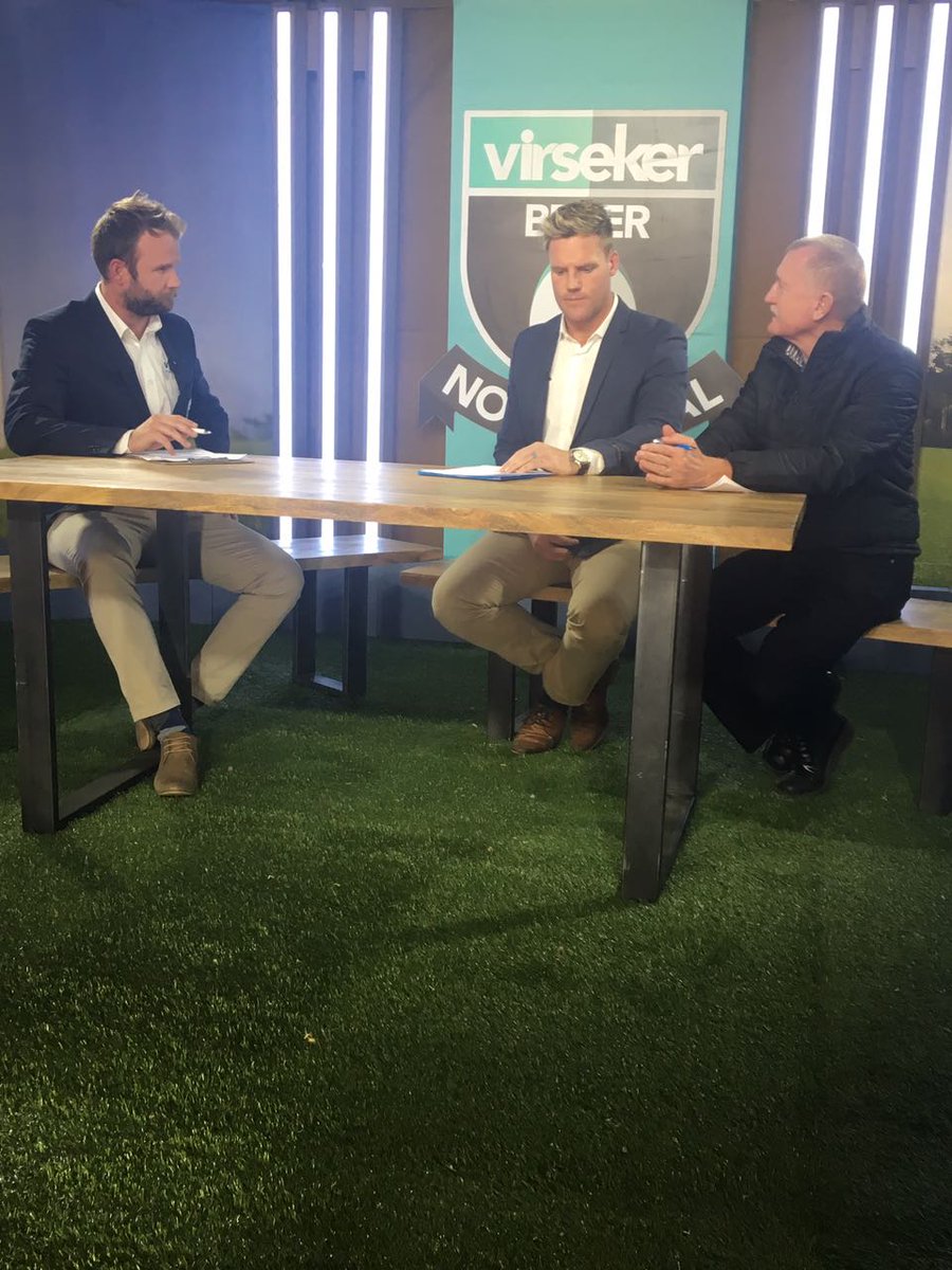 AlwynHollenbach's tweet photo. Lekker dag van virsekerbeker skolerugby op sy beste saam met dié kerels. @Virseker @kykNETtv @HamiltonWessels #commentators #geselsprogram https://t.co/553bRoF60I