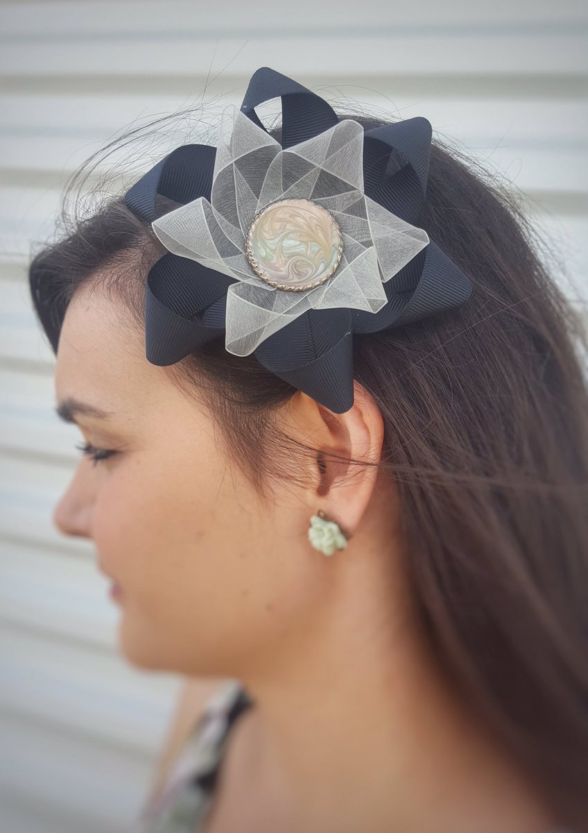 Appurtenance tweet media