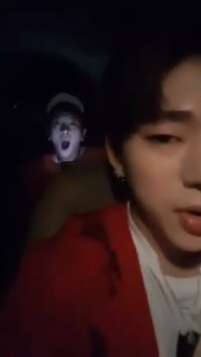 ジコちゃんのインスタライブ観ててガチでビビった瞬間スクショしたらこんな事にwww