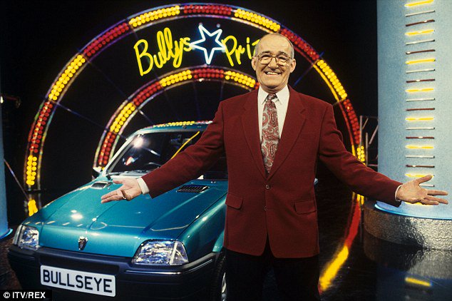Happy Birthday to the legendary Jim Bowen. Many happy returns Jim! Bullseye     