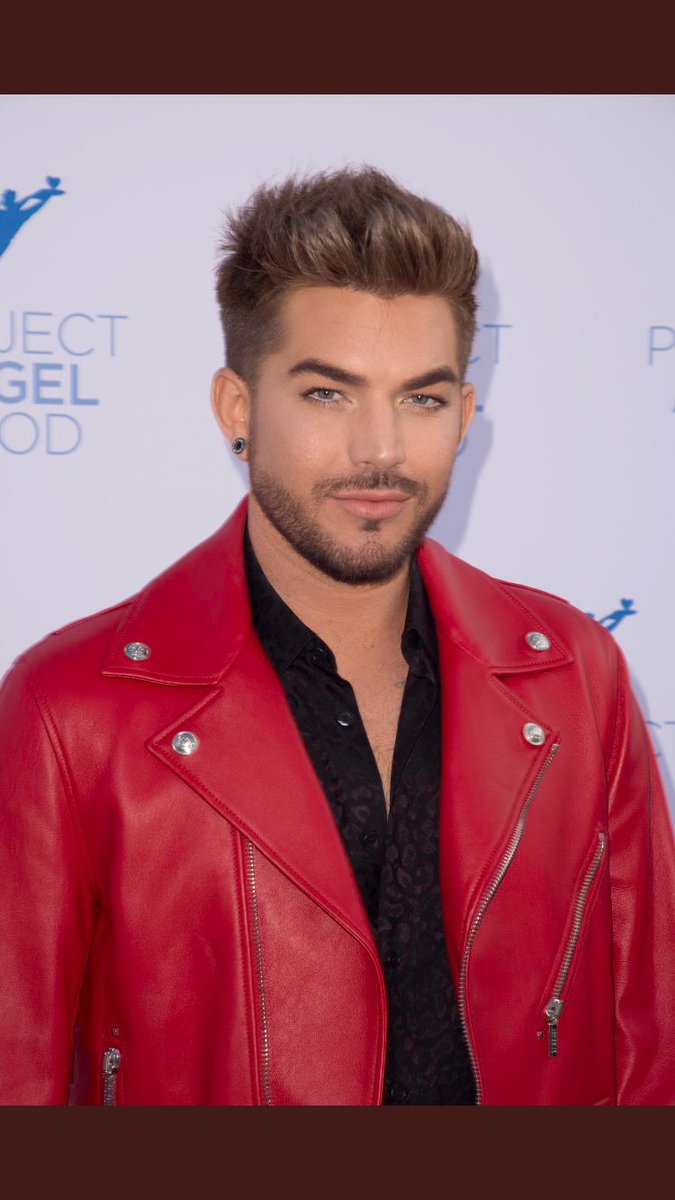 ValDomiciano's tweet photo. PERFECT @adamlambert ❤️ https://t.co/GBkRl12Z0W