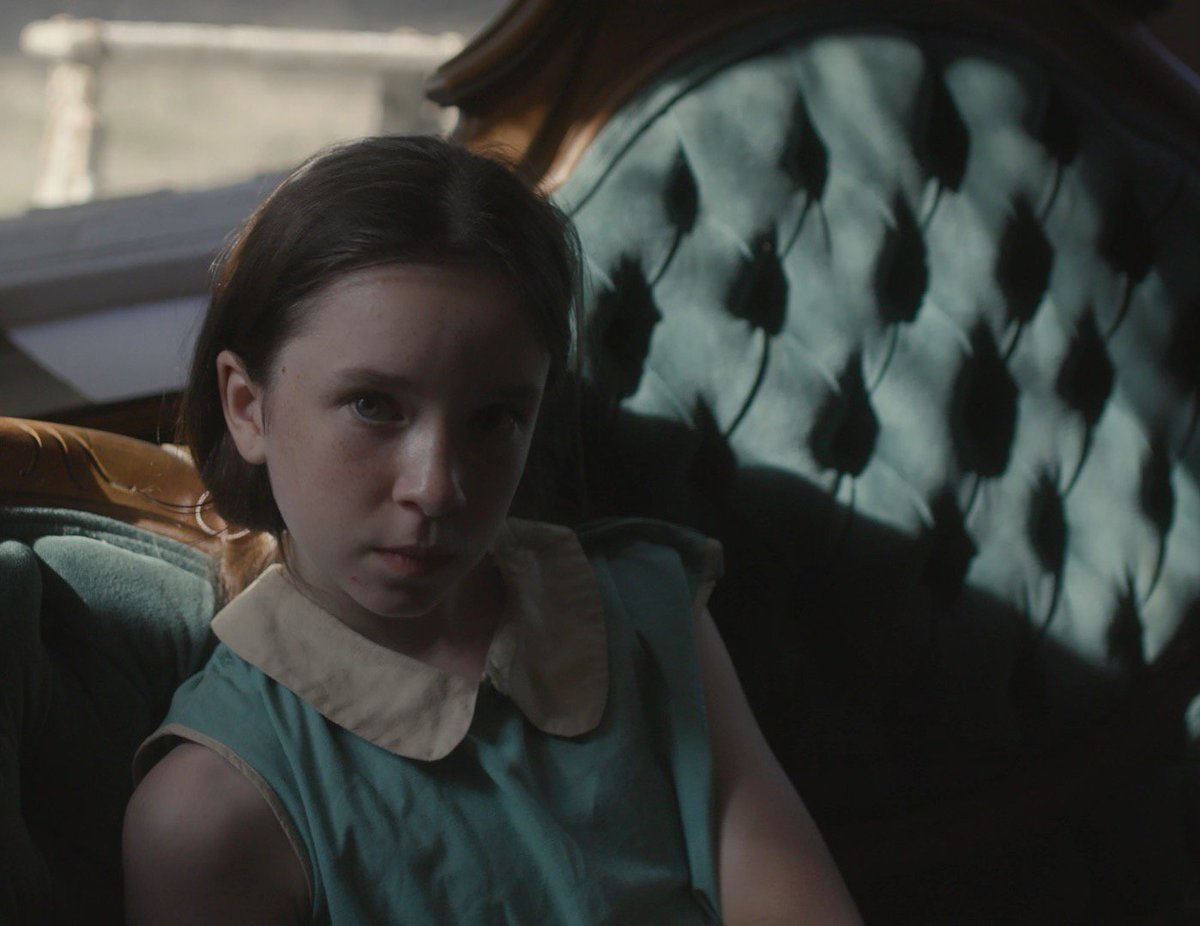 more in between takes with Nève