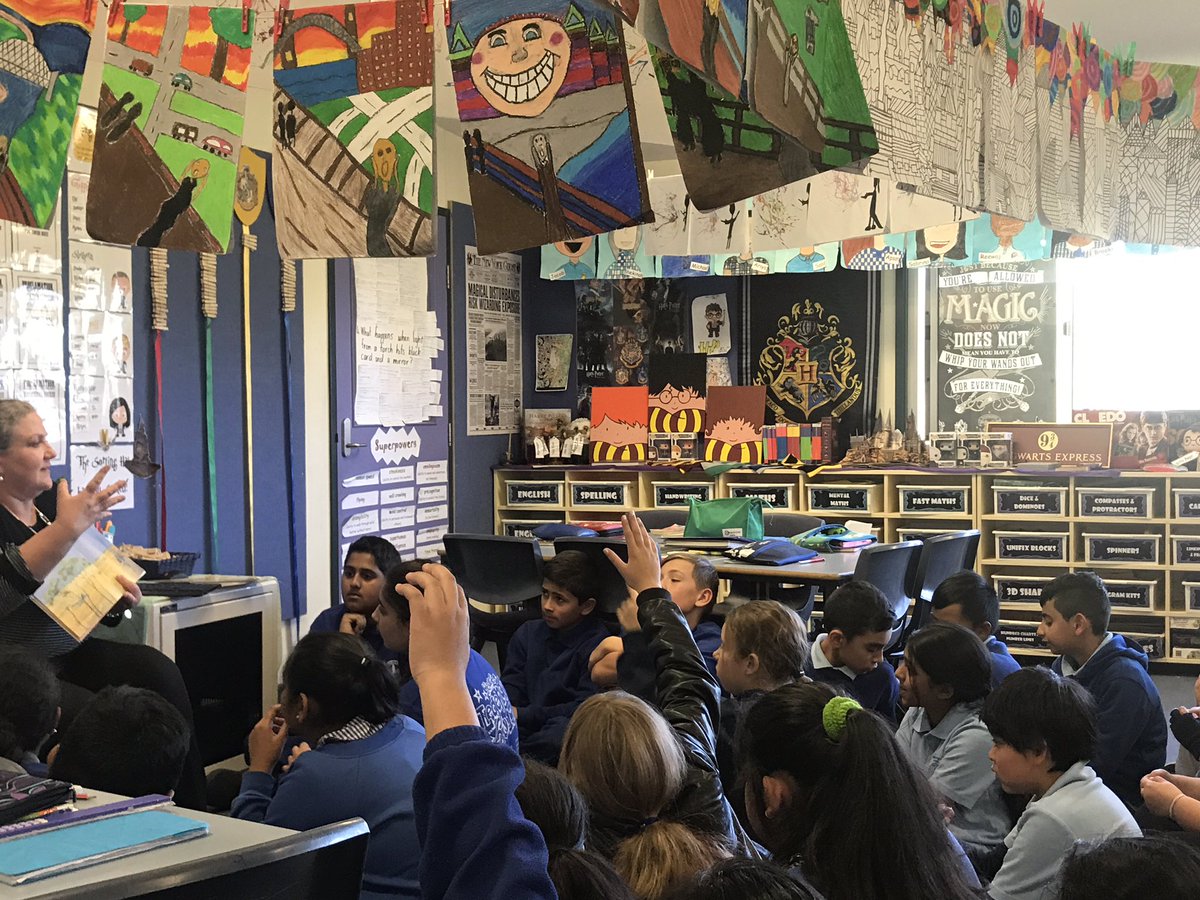 kate_tishler's tweet photo. To support our poetry unit this term, we were lucky enough to have Ms @VickiCraze visit and read us #MyCountry by Dorothea Mackellar 😄😄 https://t.co/b5T0GEA0US