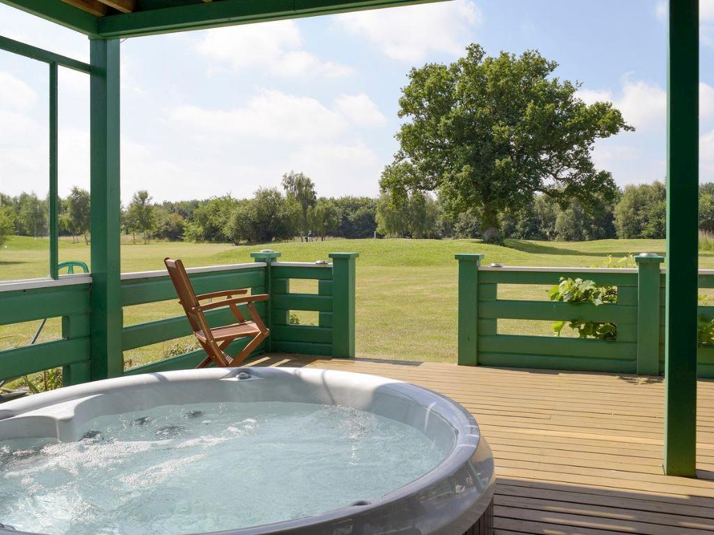 cottagescom's tweet image. We've thought of a new Sunday hashtag - #SoakdaySunday courtesy of Norrells (UKC2146)