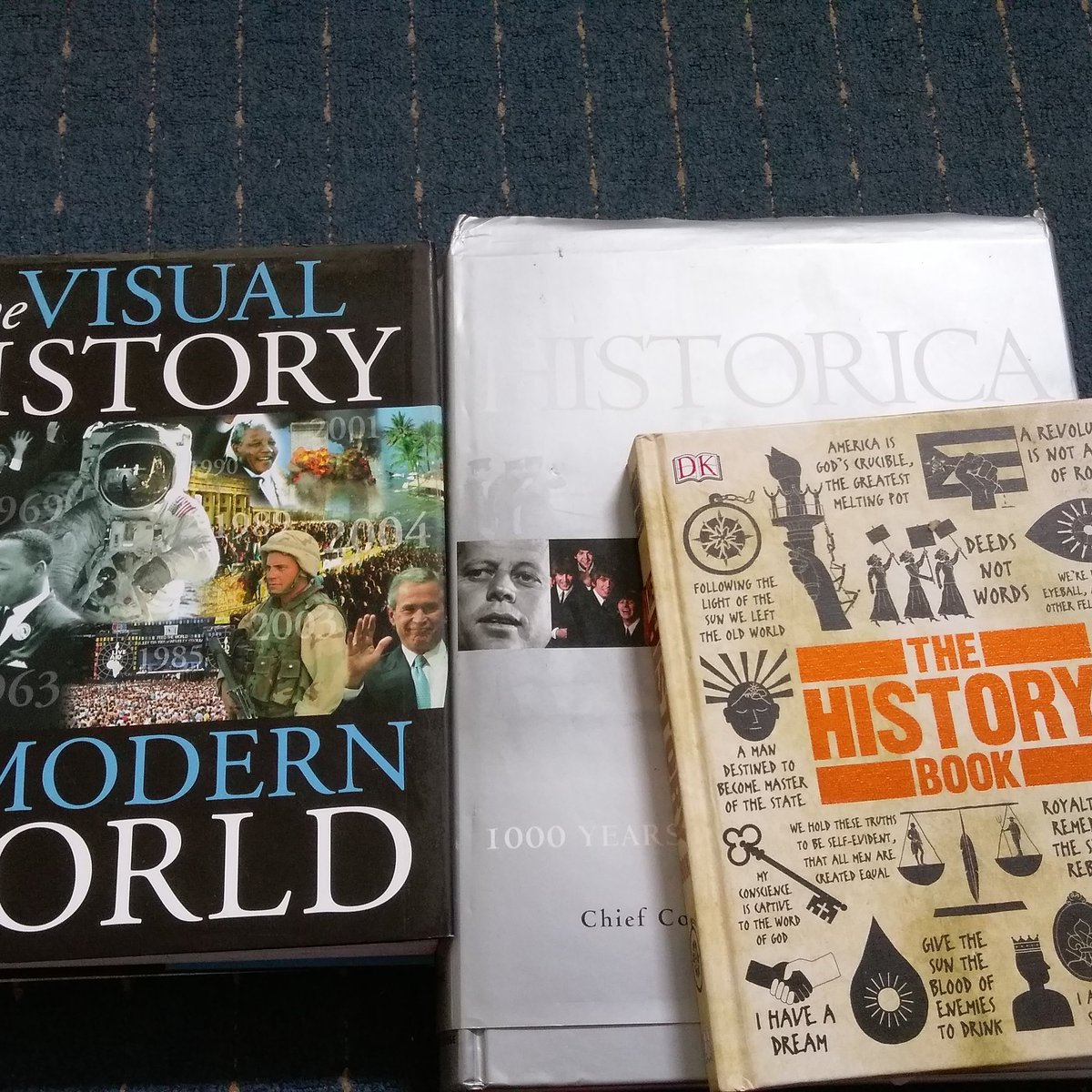 kirtleyteach's tweet photo. My Sunday morning. Loving it. #teacher #historylead #curriculum #criticalthinking #subjectknowledge https://t.co/3lFJUf72RO