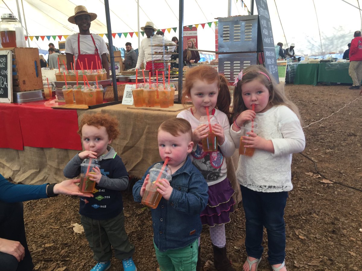 piroschkasCPT's tweet photo. Perfect sunny  winter day @BKFamilyMarket Kids enjoying our famous homemade organic Rooibos-Lime #IceTea #Piroschka's #Flammkuchen https://t.co/OgVzjFgxe2