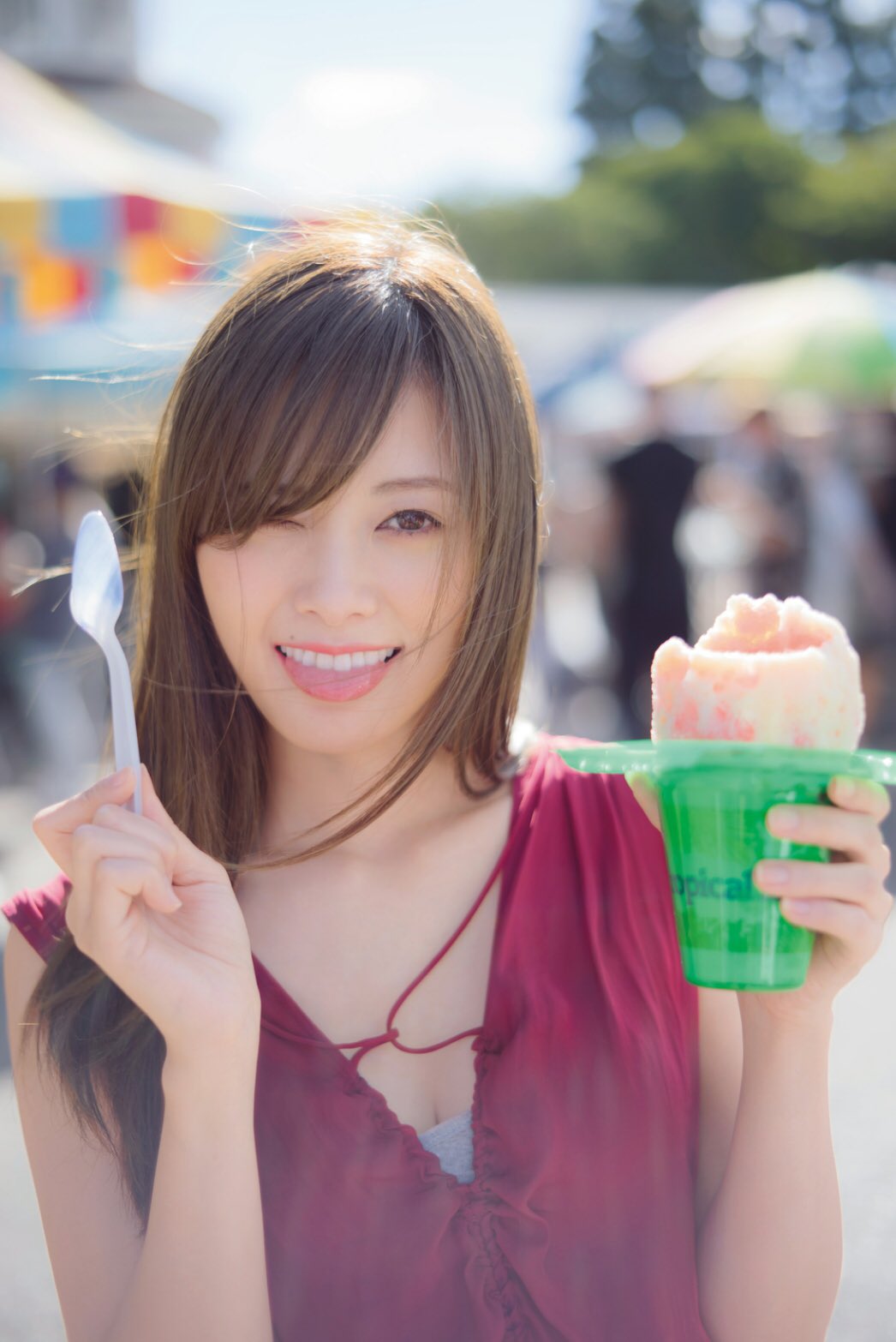 白石麻衣写真集パスポート【公式】 on X: 