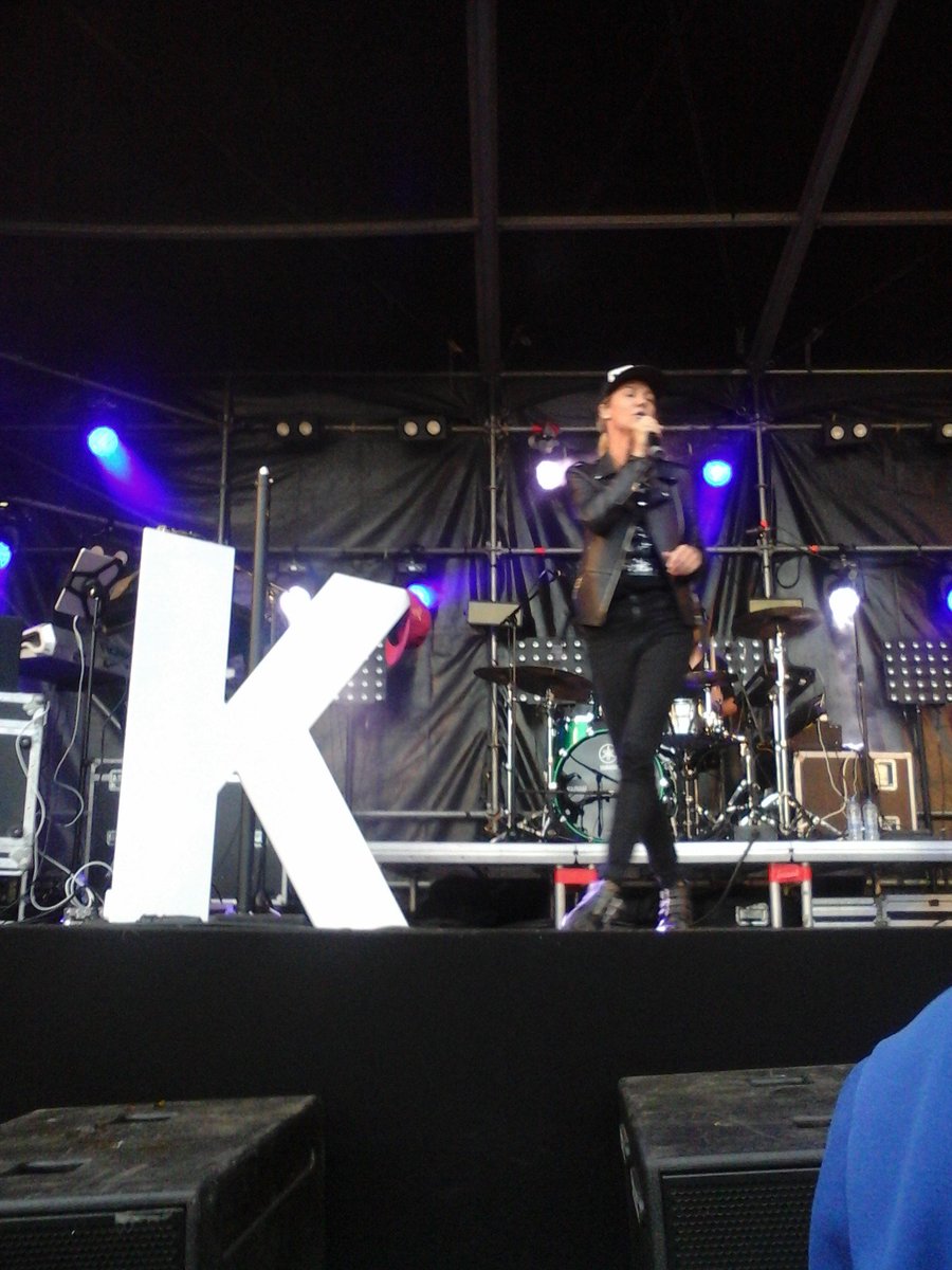 dedecker_ester's tweet image. 