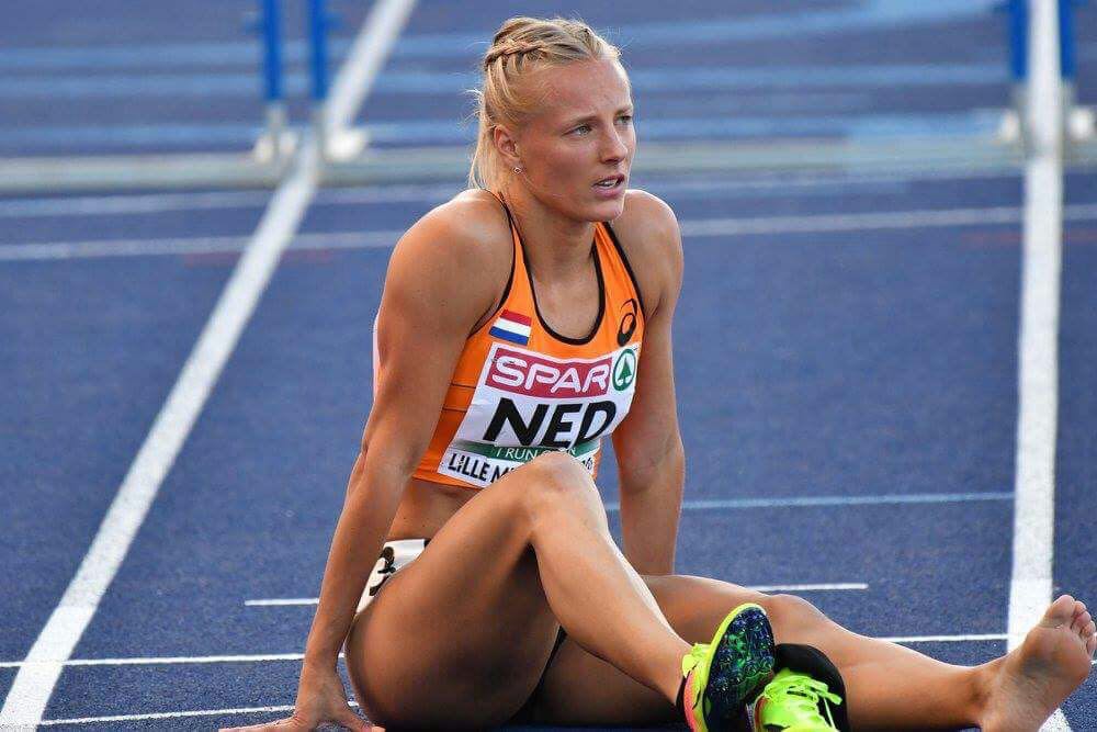 Sharonabakker's tweet photo. 📖| Kijk met een dubbel gevoel terug op de WK. Knappe prestatie, maar zat veel meer in. Mijn update: https://t.co/DbVlmFumYG #london2017 https://t.co/K0N4OiEjeC
