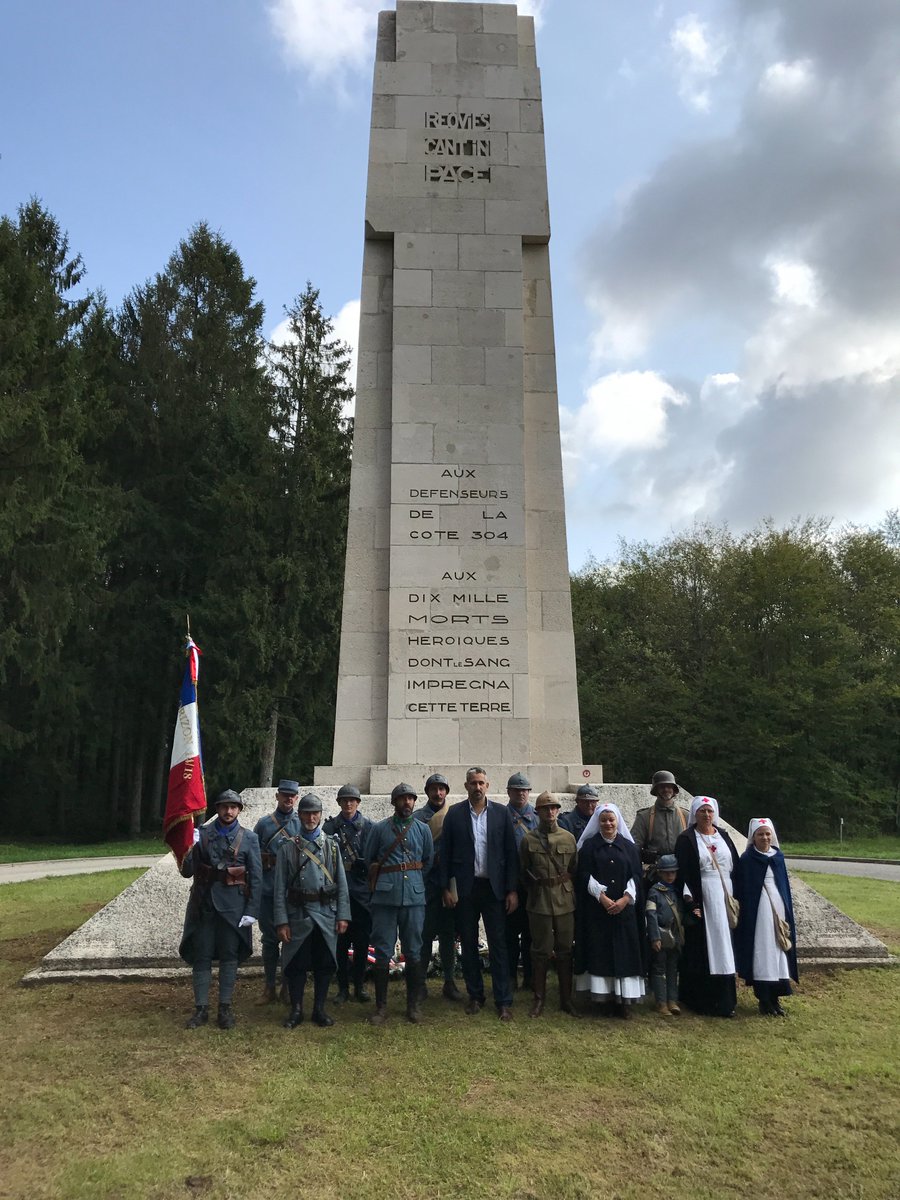 Chattancourt's tweet photo. #Centenaire de la 2e #batailleVerdun #Rivegauche #Cote304 #Esnes-en-Argonne #Morthomme #legionetrangere #WW1 #Memoire #Guerre #Verdun2017 https://t.co/Ueh9NtKtIF