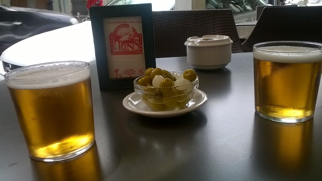 jordikodiak's tweet photo. Cerveseta!!!!!!😊 @Ansarnival #casapons #Benicàssim 👍 https://t.co/FIv6RM3QSr