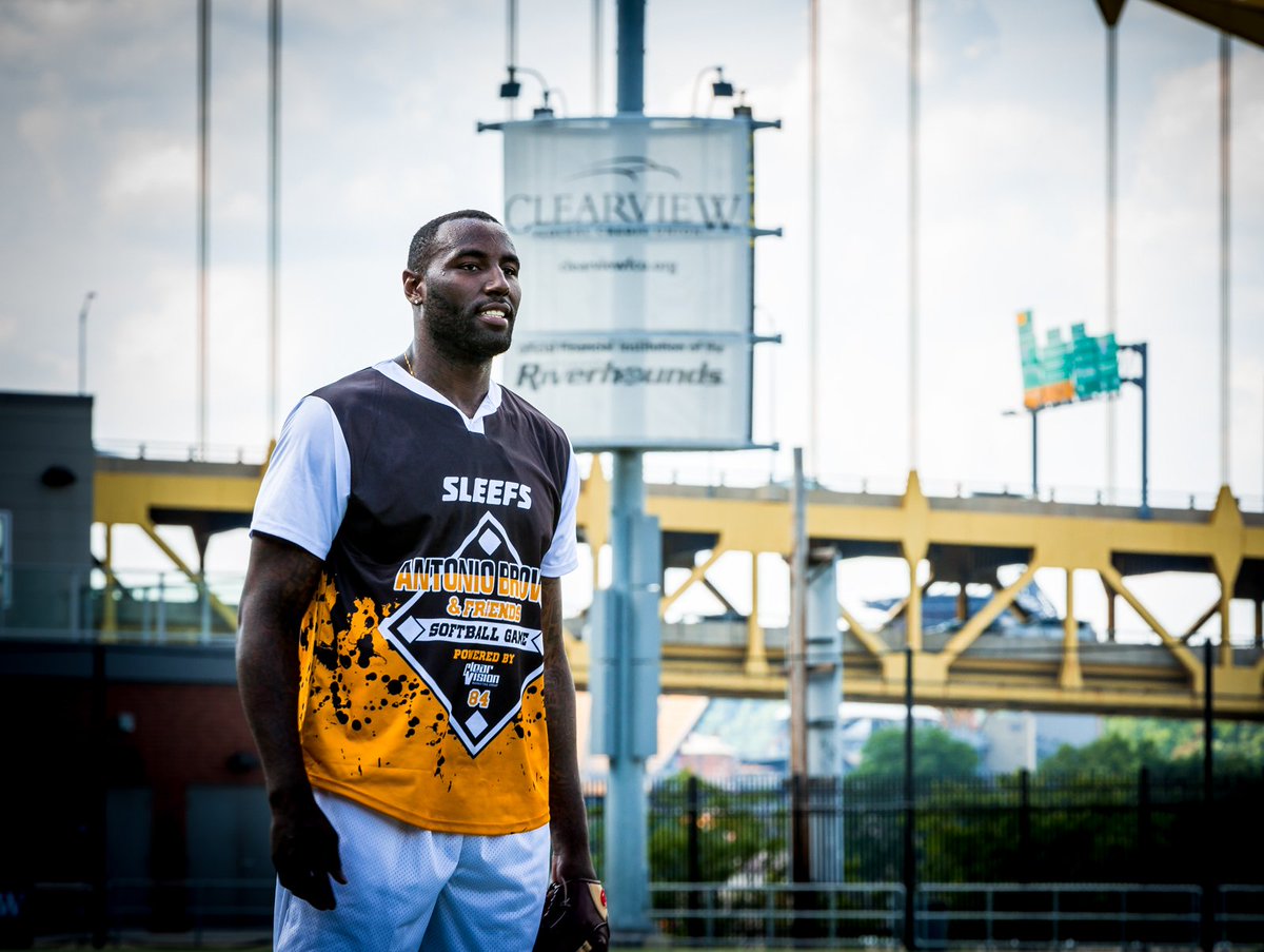 BBvisionsmm's tweet photo. @DeJuan45 🔥🔥🔥🔥#NBA #spursnation #Pittsburgh #dope #photography #retouching https://t.co/UsLs2UTbyf