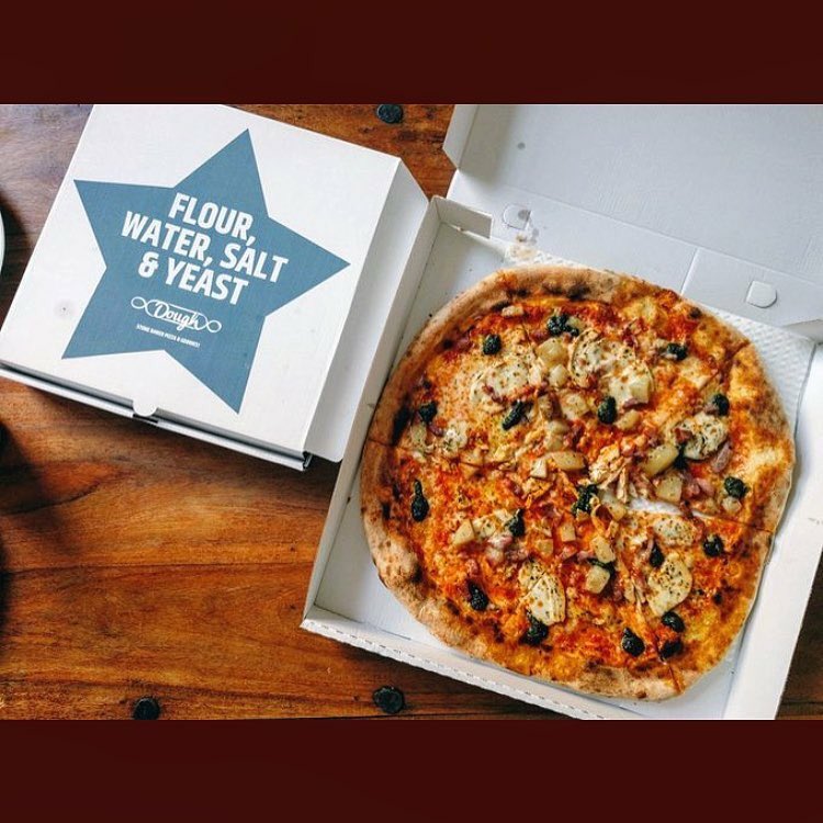doughedinburgh's tweet photo. smile people, it's "Doughmenica"🍕👑#WErDough #oopswearedoughingitagain #doughbletrouble #edinburgh #pizza #takeaway #delivery #pizzeria https://t.co/iYTPHledFi
