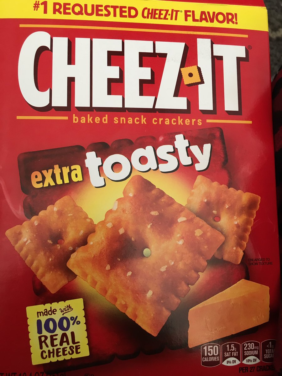 Lynnlcswlcas's tweet image. Burned Cheez-it's, where have you been all my life? #toastedCheez-it #myheart #snackheaven