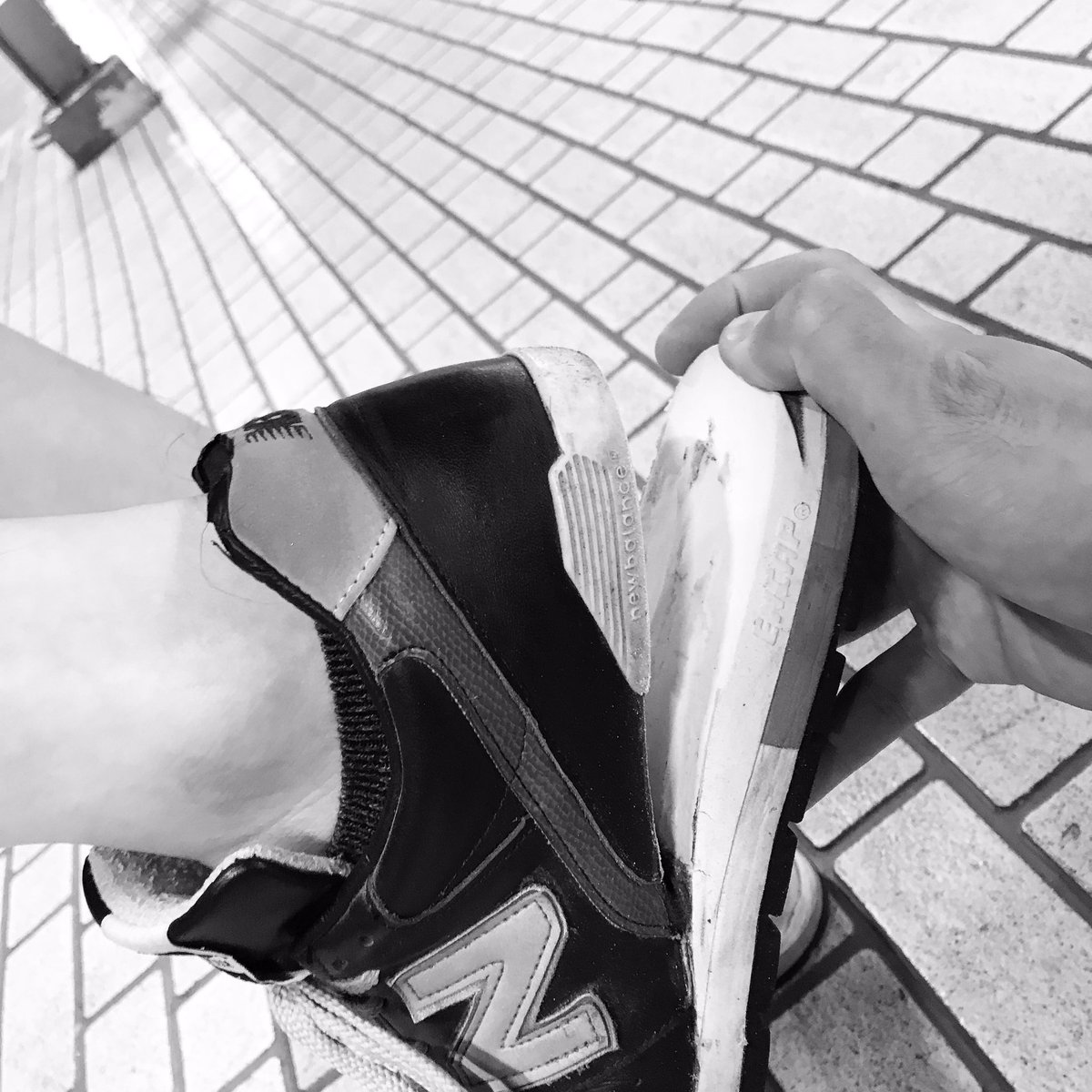 じゅんぢa K A お腹痛いbot V Twitter 遺影 Newbalance M996 ニューバランス 加水分解 スニーカー じゅんぢa K A お腹痛いbot V Twitter 遺影 Newbalance M996 ニューバランス 加水分解 スニーカー